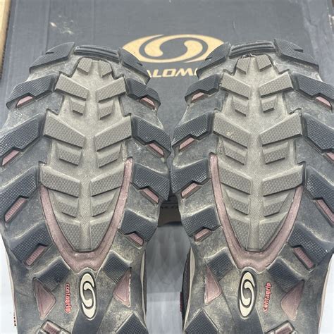 are salomon shoes made in china